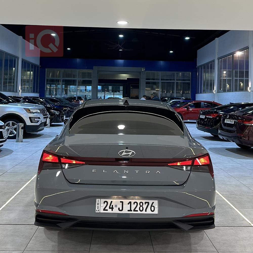 هیوندای ئەلەنترا